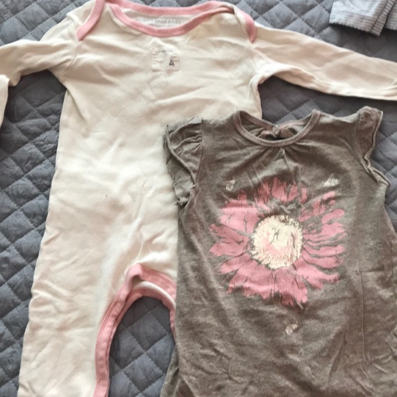 Baby outfits - Picture 6 of 7